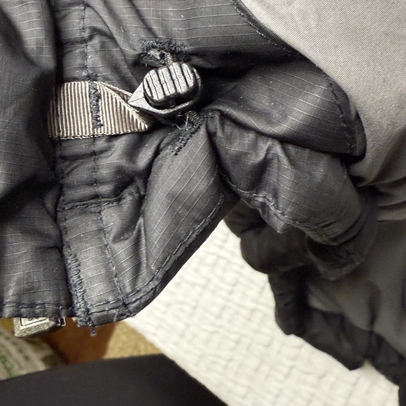 PATAGONIA Puffer Full Zip Jacket Kids Size Large Black Goose Down - Picture 7 of 16